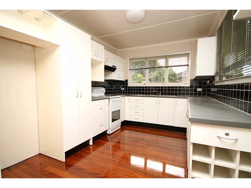 38 Viney Street, Chermside West QLD 4032