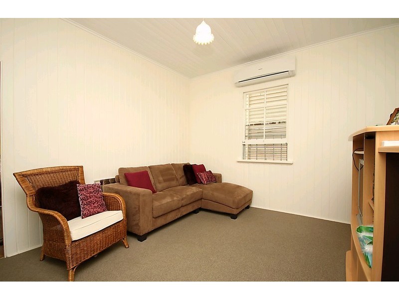 61 Oakmere Street, Nudgee QLD 4014