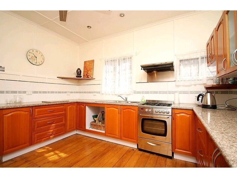 43 Pleystowe Crescent, Hendra QLD 4011