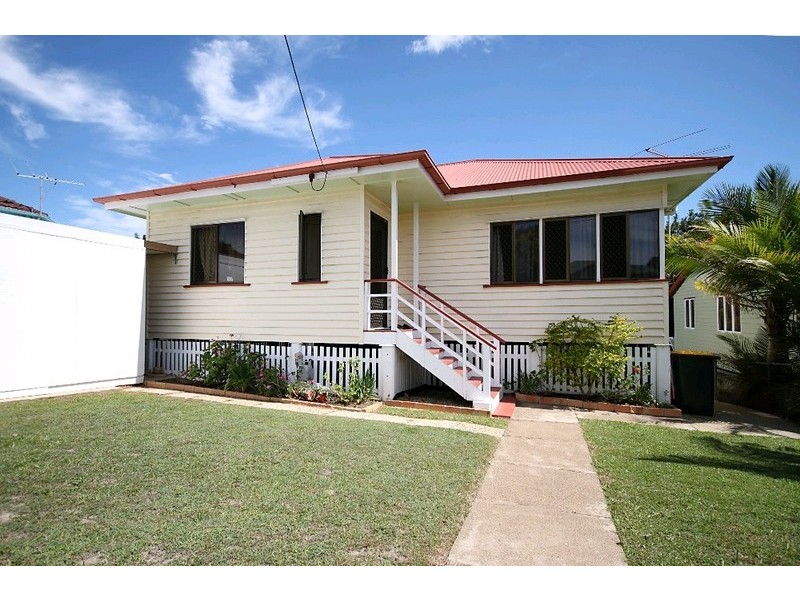 231 Edinburgh Castle Road, Wavell Heights QLD 4012