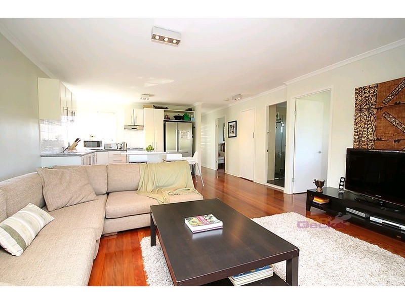 9 Rutherford Street, Stafford Heights QLD 4053