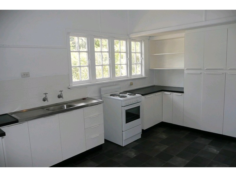 22 Parker Avenue, Northgate QLD 4013