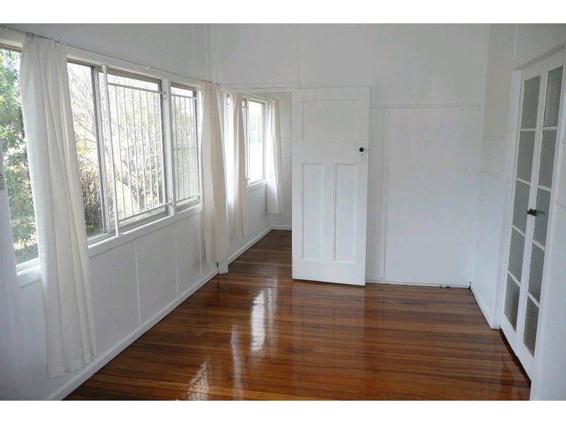 22 Parker Avenue, Northgate QLD 4013