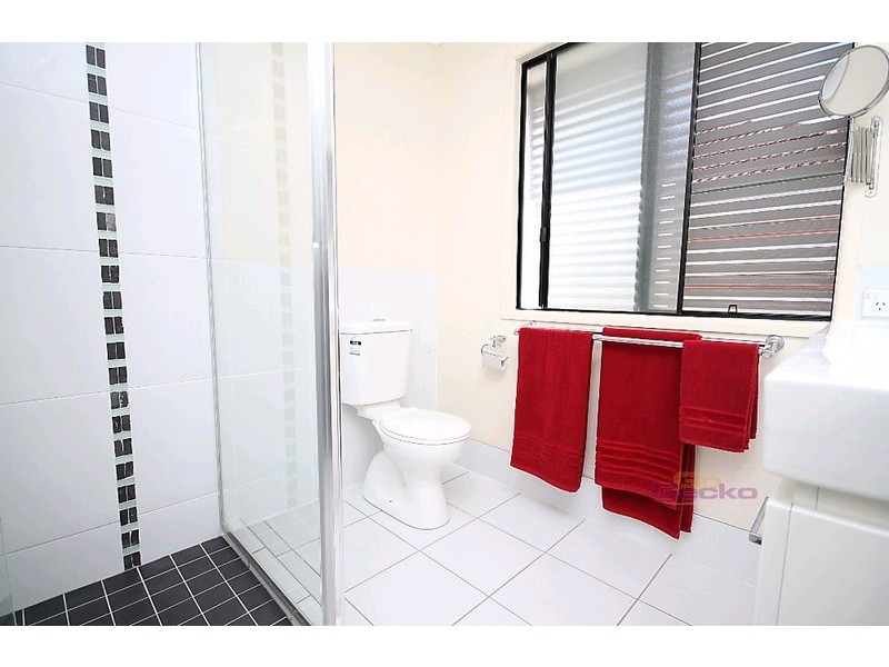 2A Pfingst Road, Wavell Heights QLD 4012