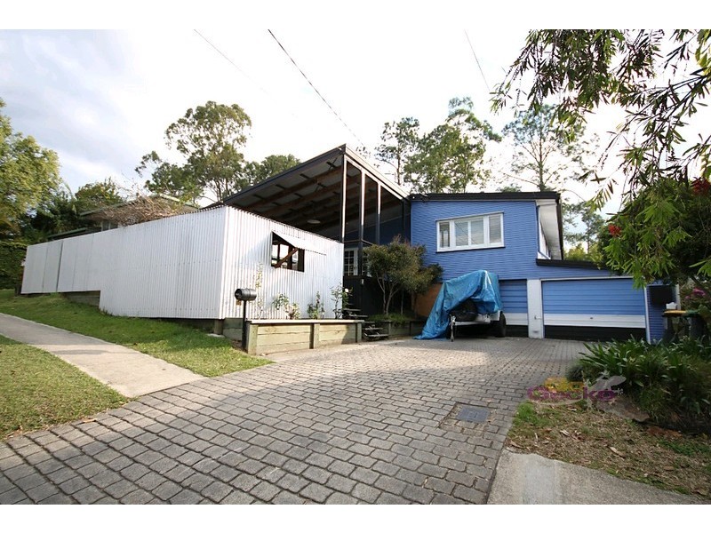 10 Kernel Street, The Gap QLD 4061