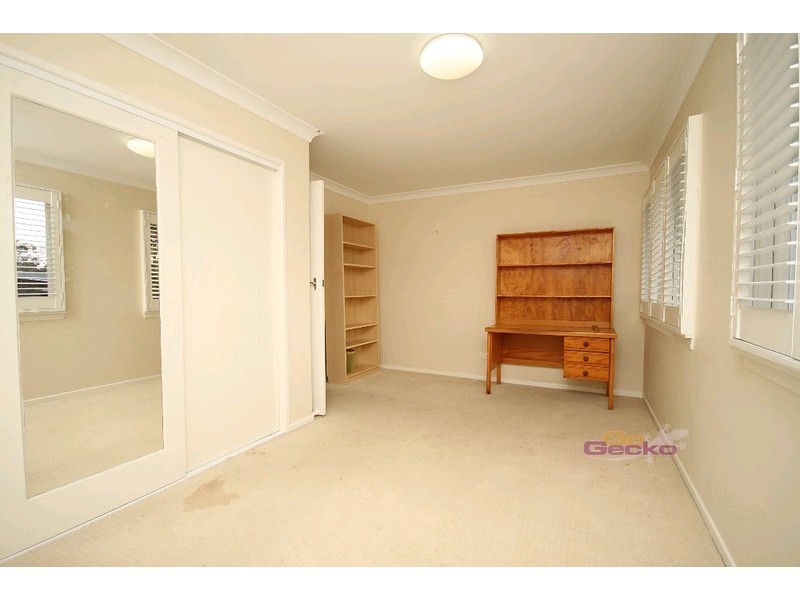 10 Kernel Street, The Gap QLD 4061