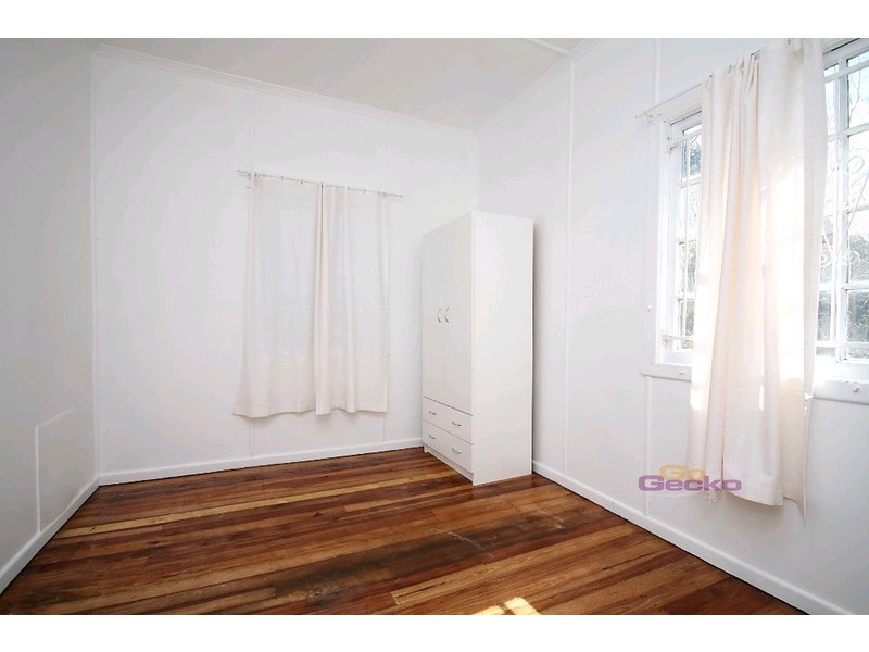 22 Parker Avenue, Northgate QLD 4013