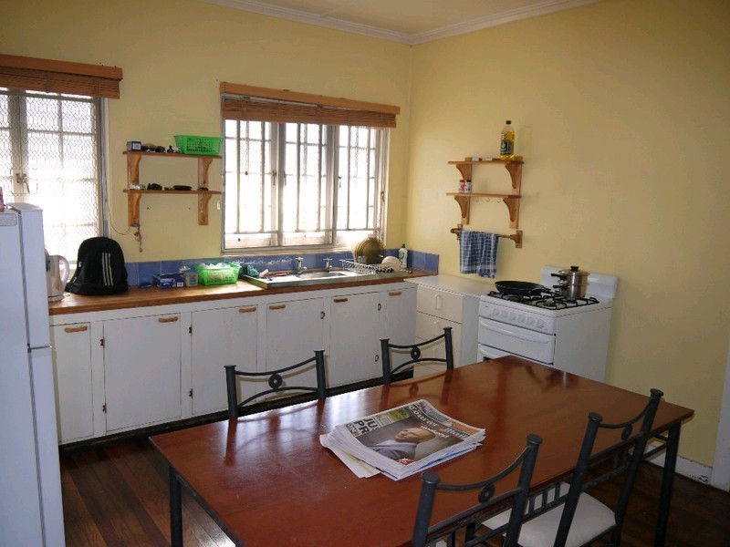 56 Hedley Avenue, Nundah QLD 4012