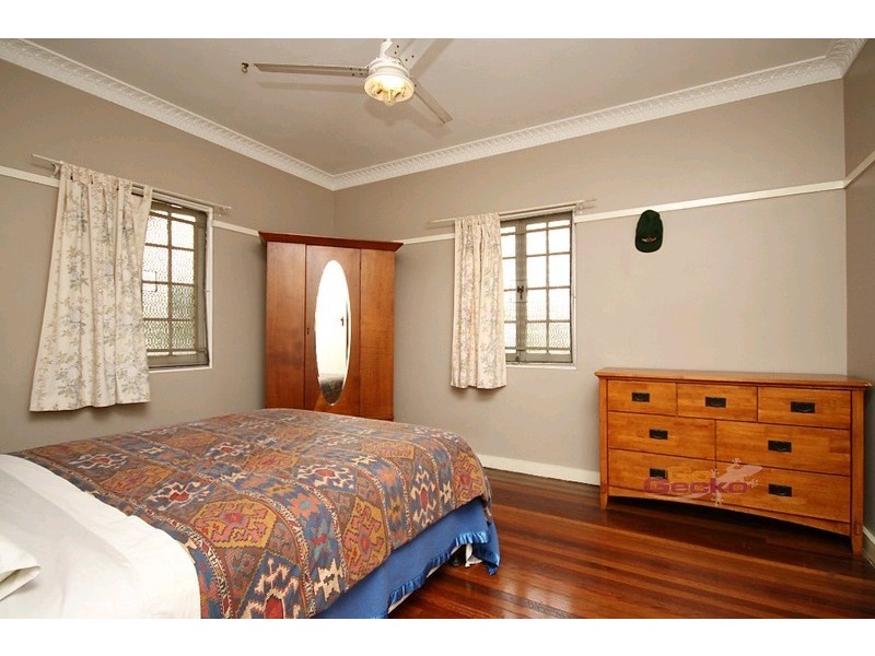 56 Hedley Avenue, Nundah QLD 4012