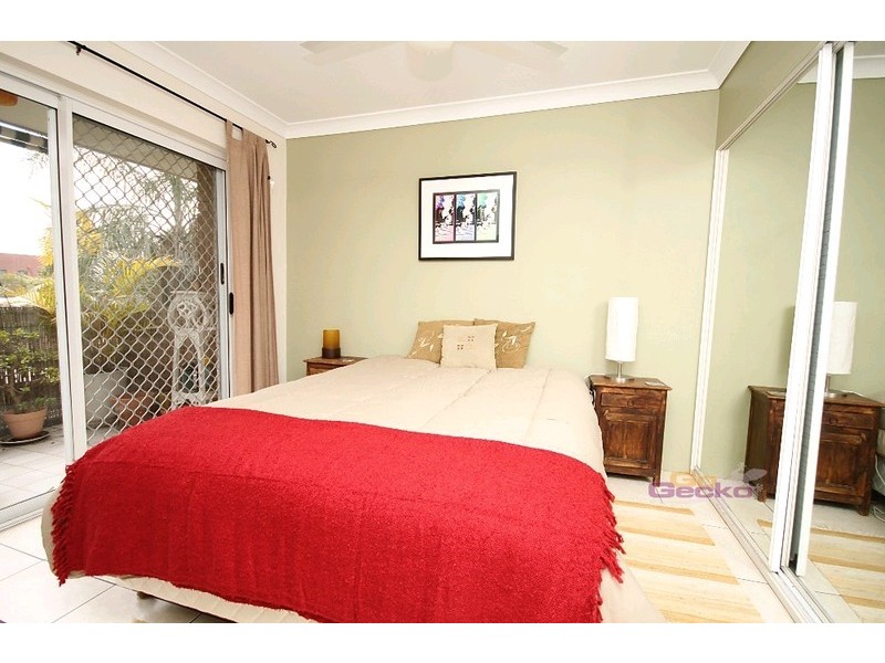 8/294 Kent Street, Newstead QLD 4006