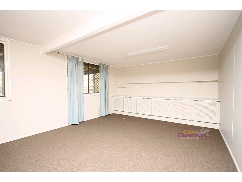 53 O’Quinn Street, Nudgee Beach QLD 4014