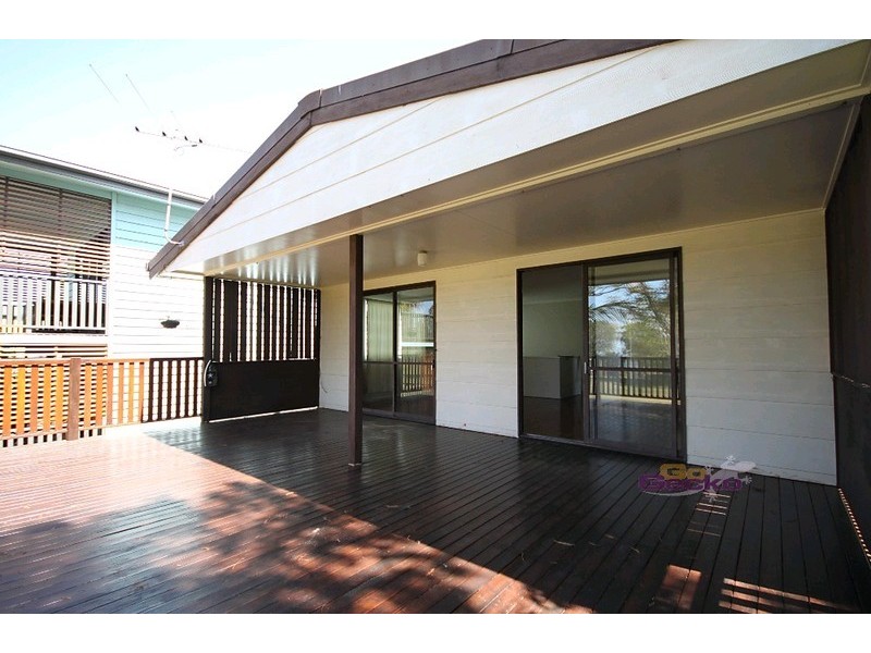 53 O’Quinn Street, Nudgee Beach QLD 4014
