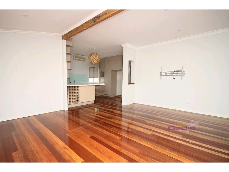 32 Derby Street, Coorparoo QLD 4151