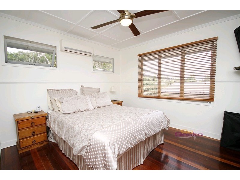 198 Appleby Road, Stafford Heights QLD 4053