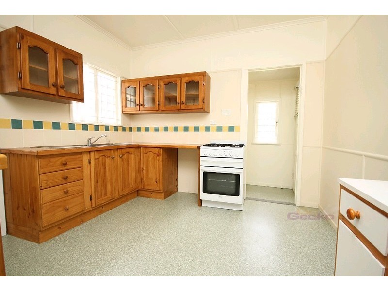 74 Pateena Street, Stafford QLD 4053