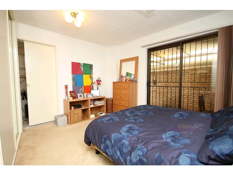 2/30 Whish Street, Windsor QLD 4030