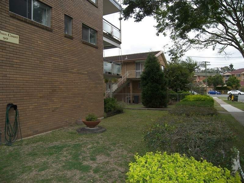 1/90 French Street, Coorparoo QLD 4151