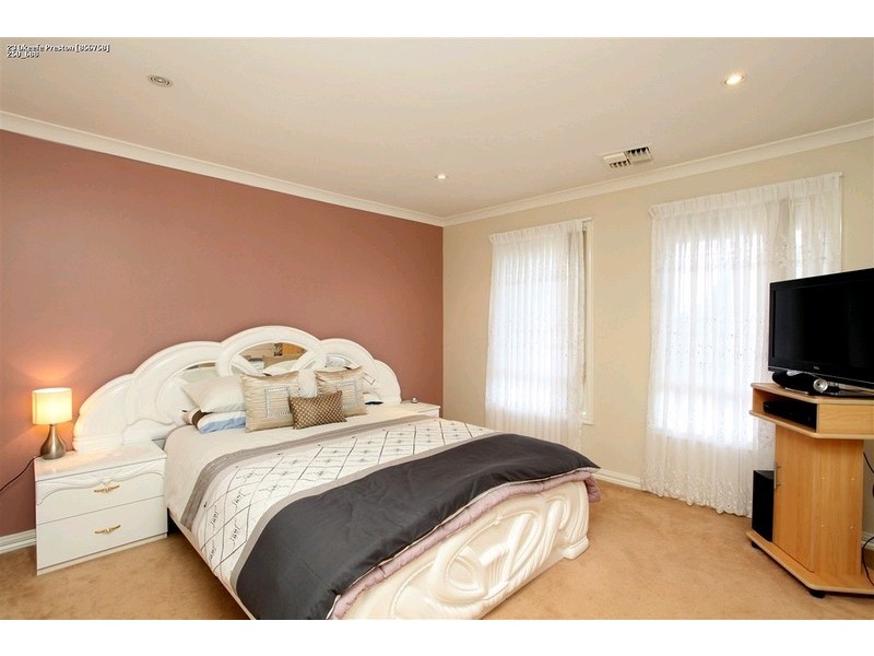 23 Okeefe Street, Preston VIC 3072