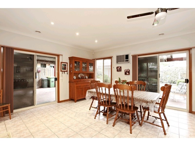17G Hughes Parade, Reservoir VIC 3073