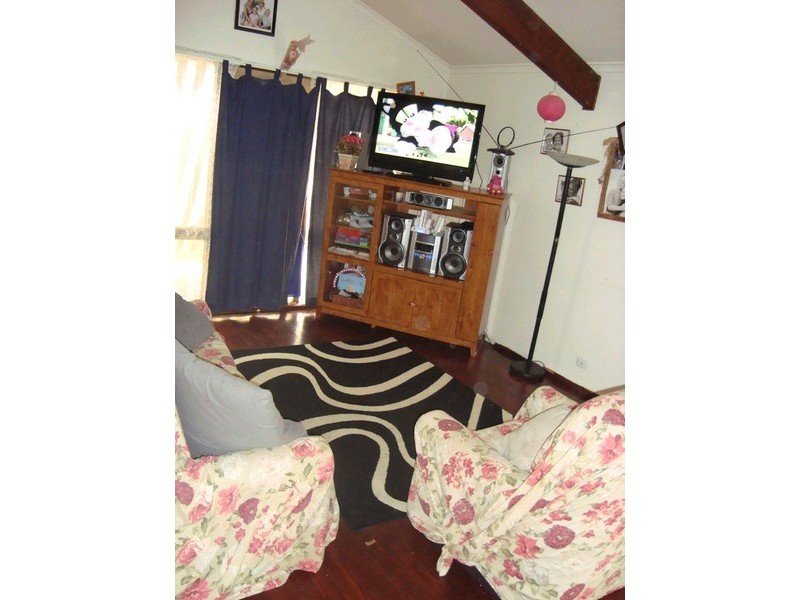 17 Mockridge Drive, Kangaroo Flat VIC 3555