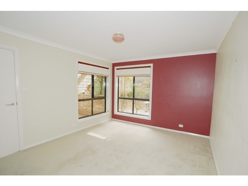 30 Pindari Crescent, Queanbeyan NSW 2620