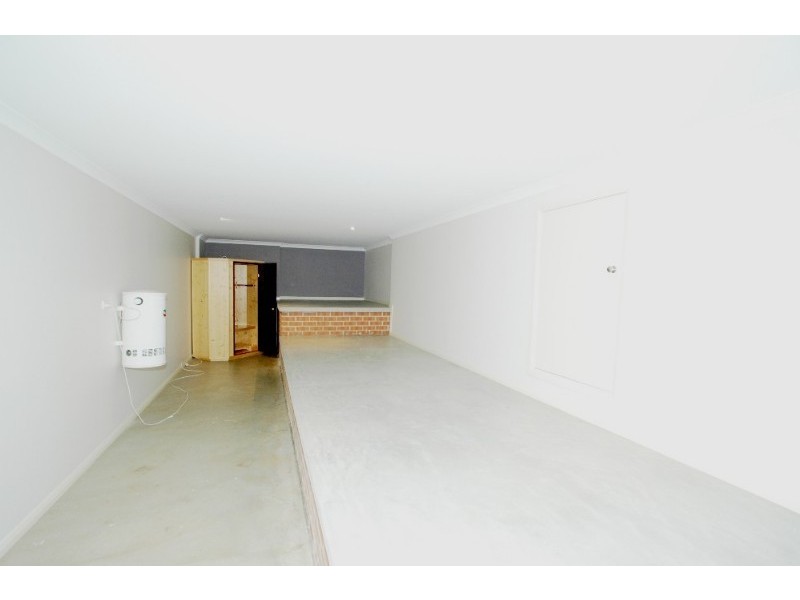 30 Pindari Crescent, Queanbeyan NSW 2620