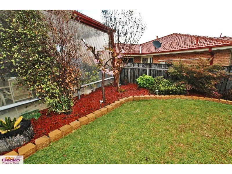 4 Weir Place, Queanbeyan NSW 2620
