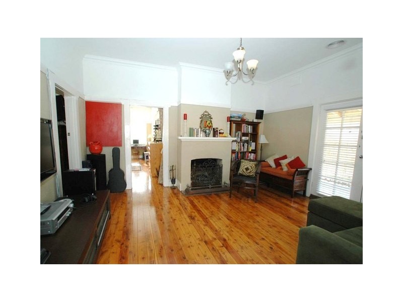 30 Kathleen Street, Queanbeyan NSW 2620