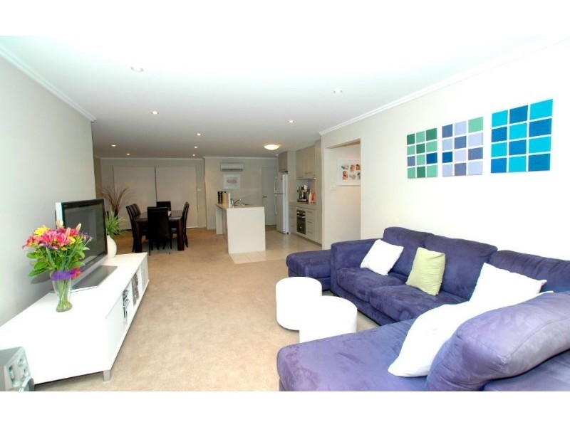 9/43 Antill Street, Queanbeyan NSW 2620