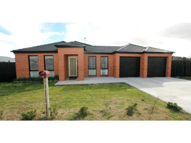 2 Birch Drive, Bungendore NSW 2621