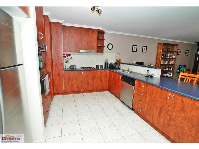 3 Euroka Place, Jerrabomberra NSW 2619