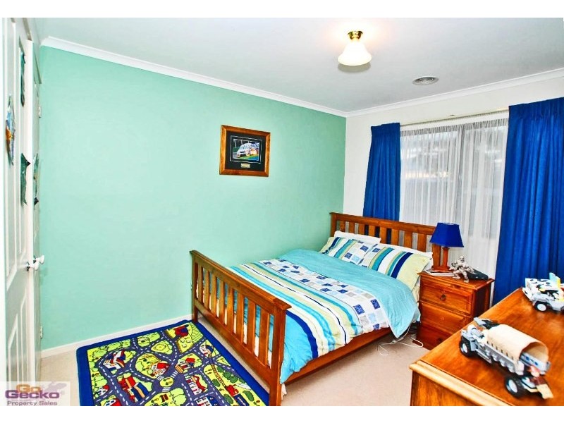 3 Euroka Place, Jerrabomberra NSW 2619