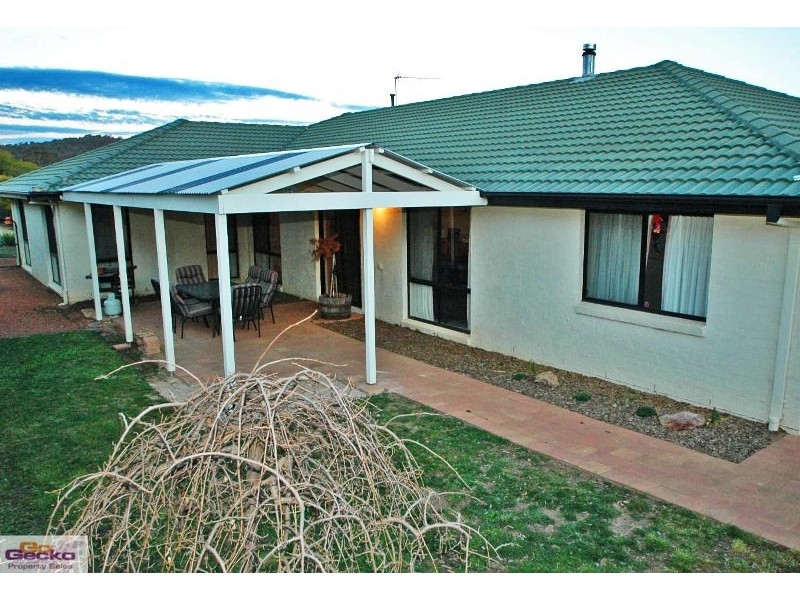 3 Euroka Place, Jerrabomberra NSW 2619