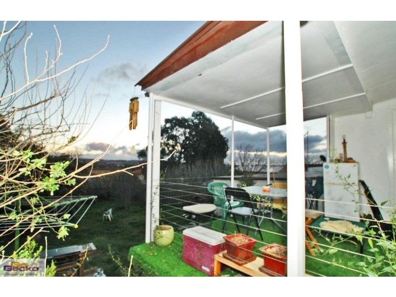 8 O’Neill Street, Queanbeyan NSW 2620