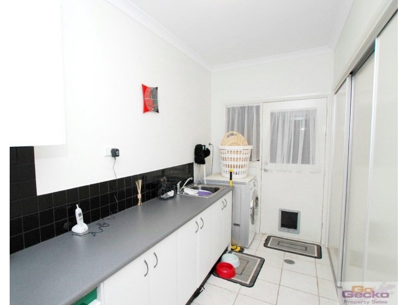 7 Evan Place, Jerrabomberra NSW 2619