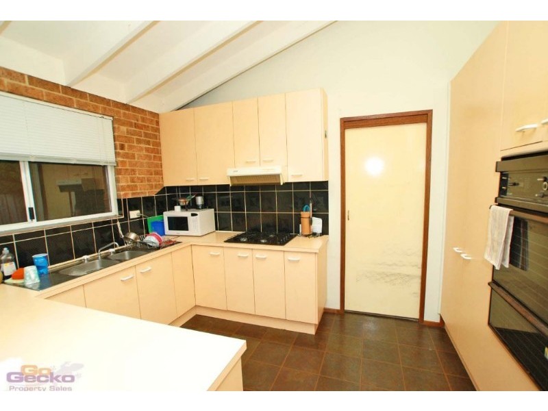 5/30 Mowatt Street, Queanbeyan NSW 2620