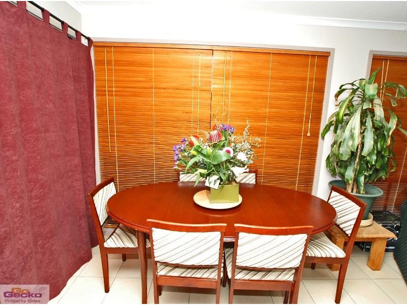 67 Thomas Royal Gardens, Queanbeyan NSW 2620