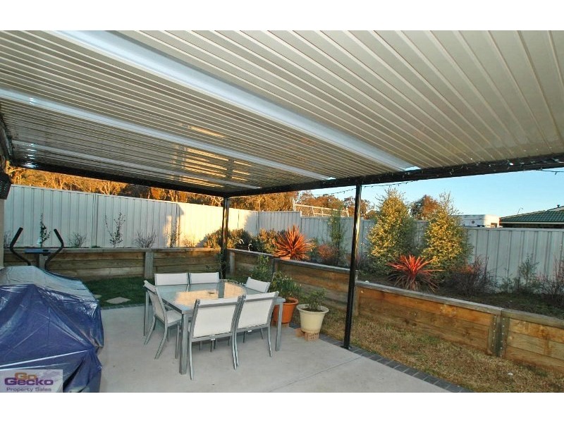 67 Thomas Royal Gardens, Queanbeyan NSW 2620