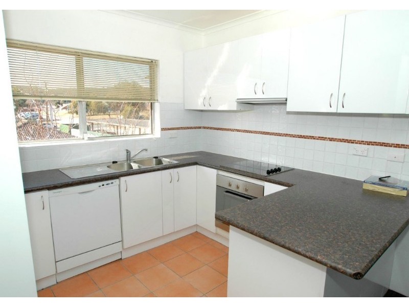 17/67 MacQuoid Street, Queanbeyan NSW 2620