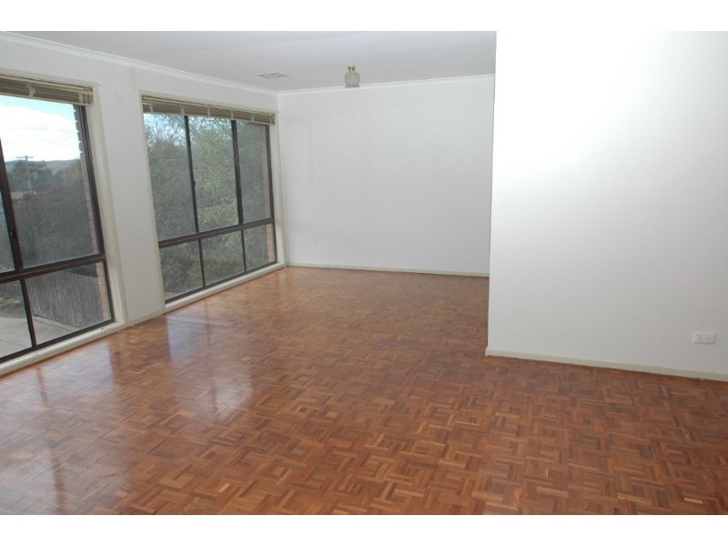 48 Banksia Crescent, Queanbeyan NSW 2620