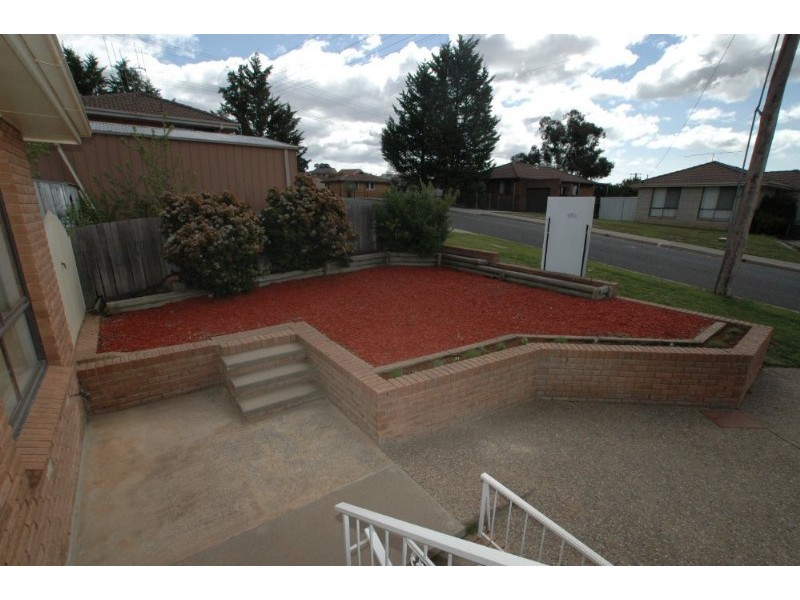 48 Banksia Crescent, Queanbeyan NSW 2620