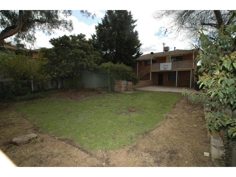 48 Banksia Crescent, Queanbeyan NSW 2620