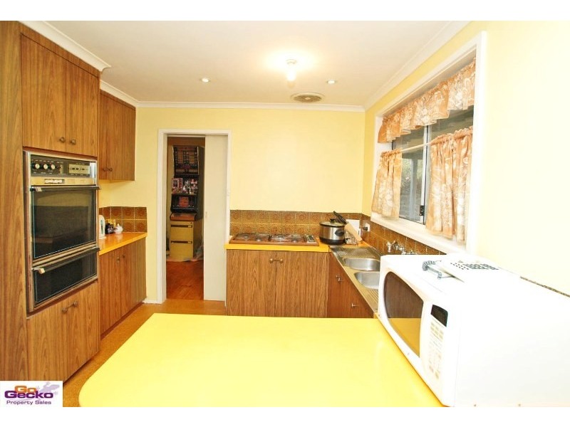 8 Kinsella Street, Queanbeyan NSW 2620