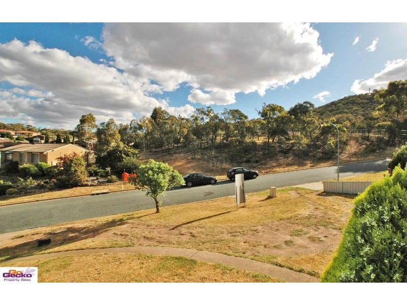 8 Kinsella Street, Queanbeyan NSW 2620