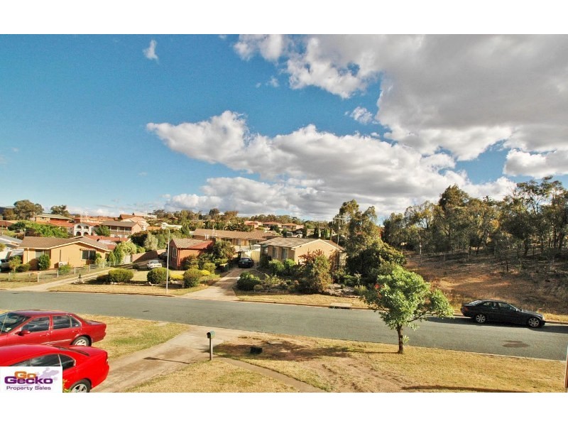 8 Kinsella Street, Queanbeyan NSW 2620