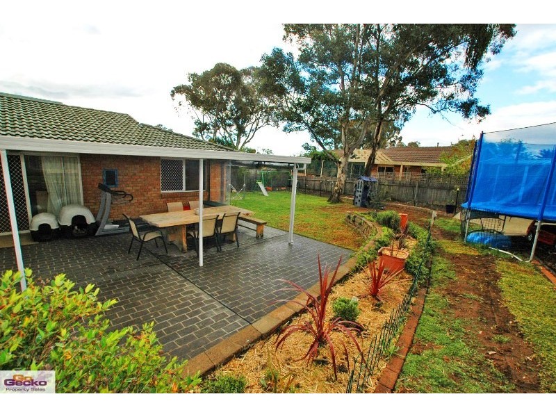 5 Halloran Drive, Jerrabomberra NSW 2619
