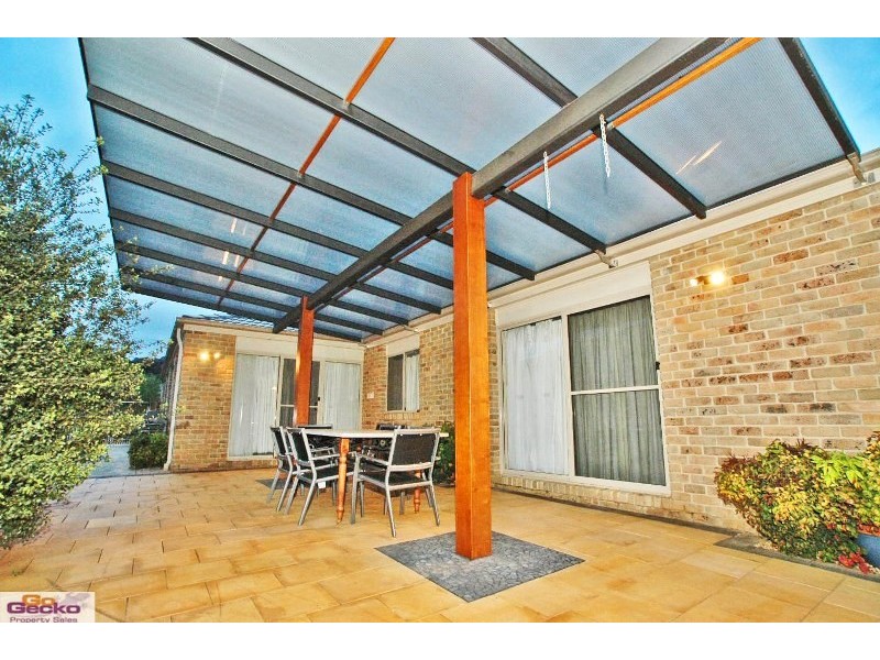21 Pannamena Cres, Jerrabomberra NSW 2619
