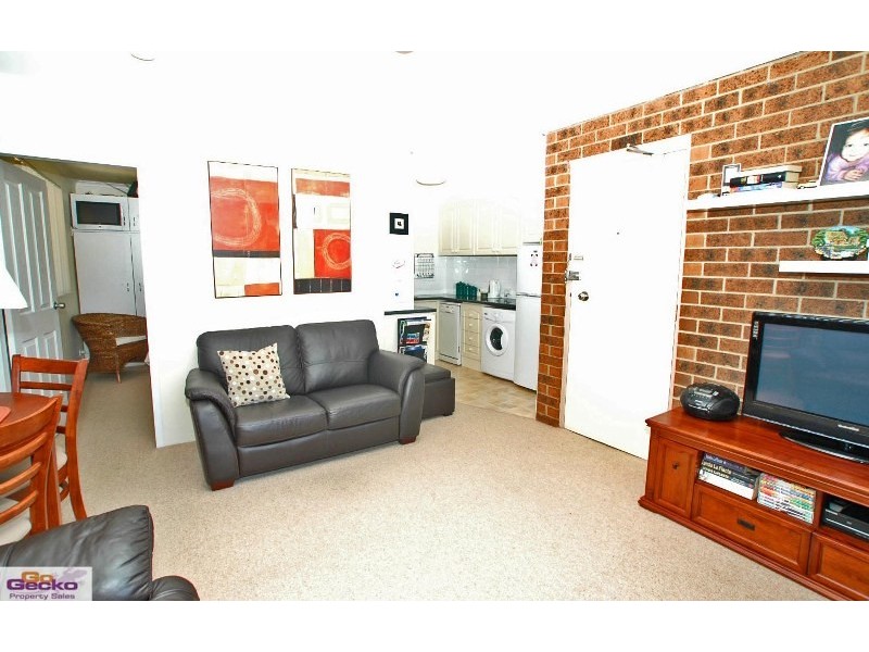 5/3 Mowatt Street, Queanbeyan NSW 2620