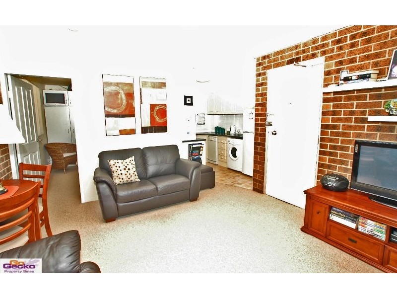 5/3 Mowatt Street, Queanbeyan NSW 2620