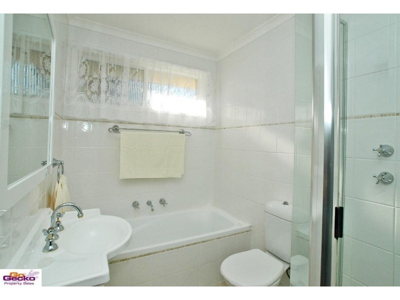 29 Woodger Parade, Queanbeyan NSW 2620